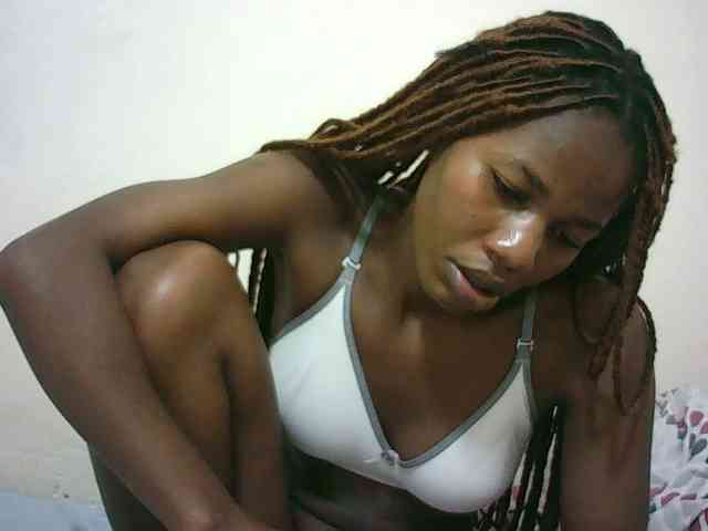 Sexyqueen2 webcam