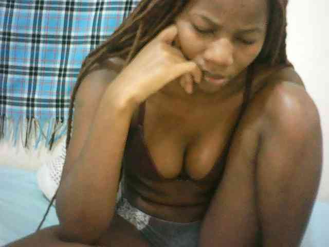 Sexyqueen2 webcam