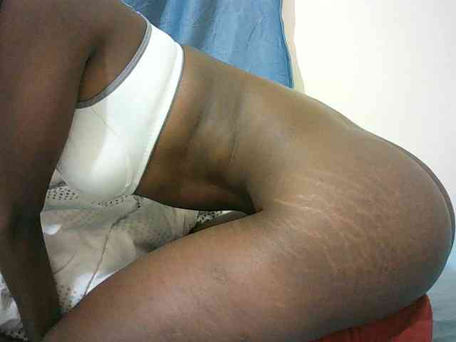 Sexyqueen2 webcam