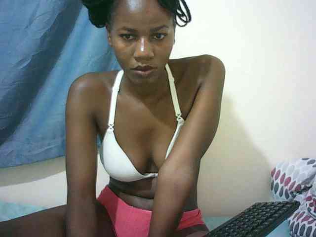 Sexyqueen2 webcam