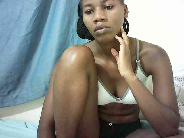 Sexyqueen2 webcam