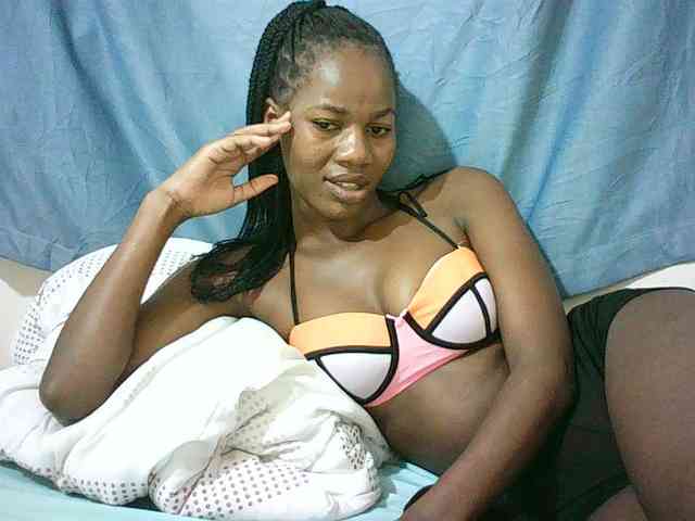 Sexyqueen2 webcam