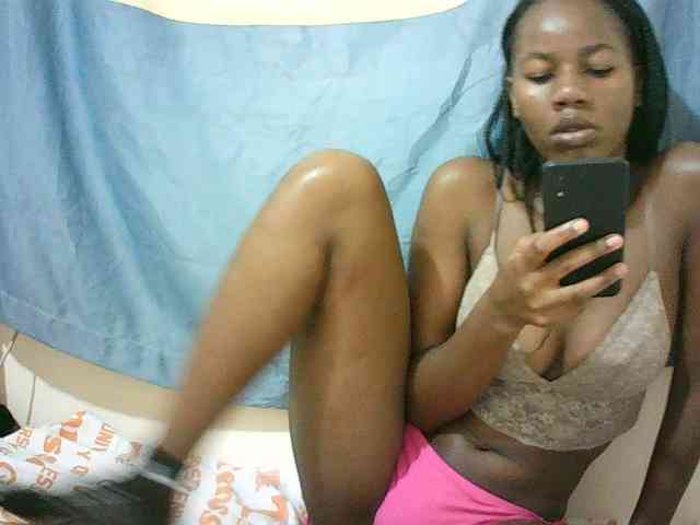 Sexyqueen2 webcam