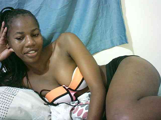 Sexyqueen2 webcam