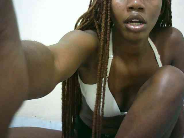 Sexyqueen2 webcam