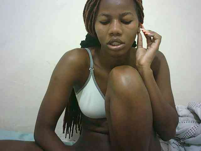 Sexyqueen2 webcam