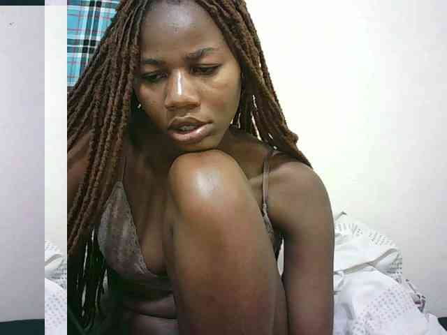 Sexyqueen2 webcam