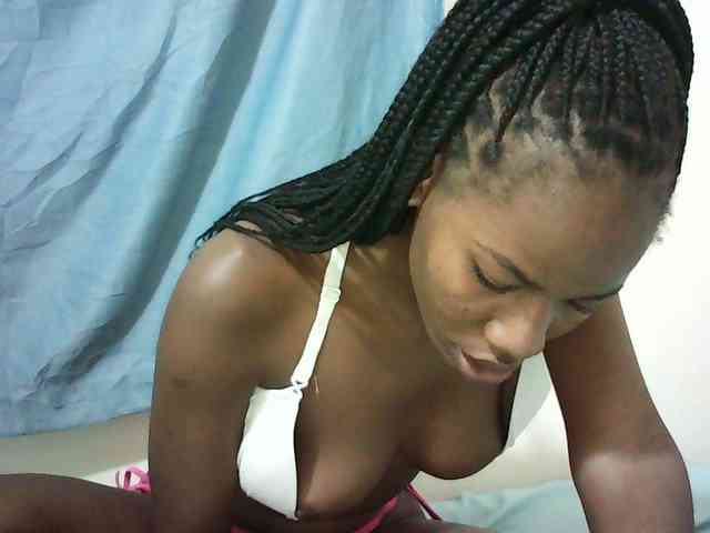 Sexyqueen2 webcam