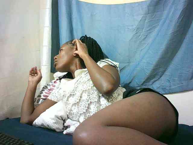 Sexyqueen2 webcam