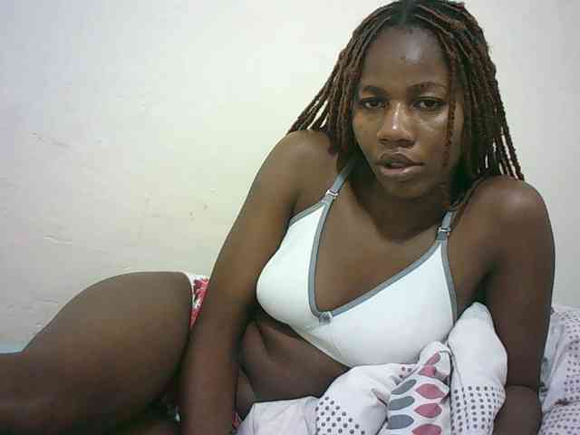 Sexyqueen2 webcam