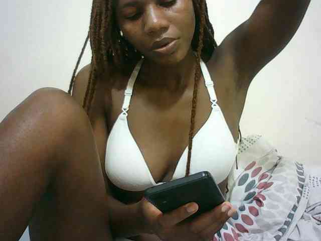 Sexyqueen2 webcam