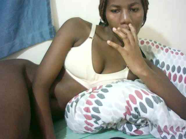 Sexyqueen2 webcam