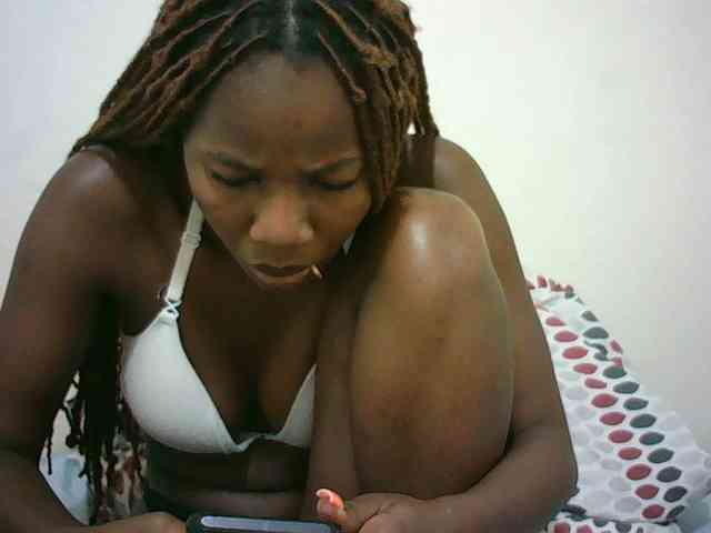 Sexyqueen2 webcam