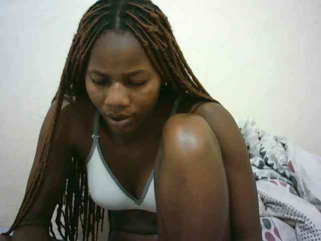 Sexyqueen2 webcam