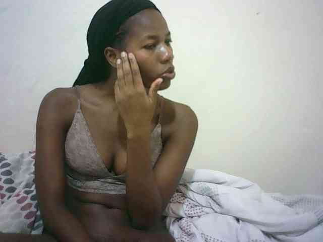 Sexyqueen2 webcam