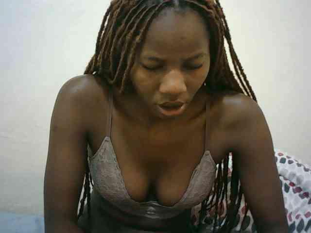 Sexyqueen2 webcam