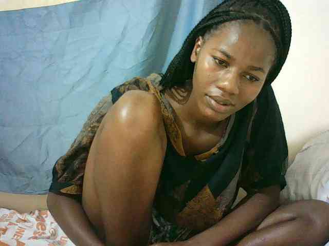 Sexyqueen2 webcam