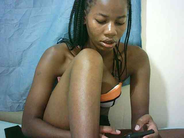 Sexyqueen2 webcam