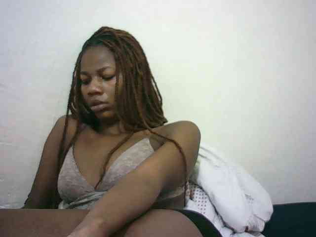 Sexyqueen2 webcam