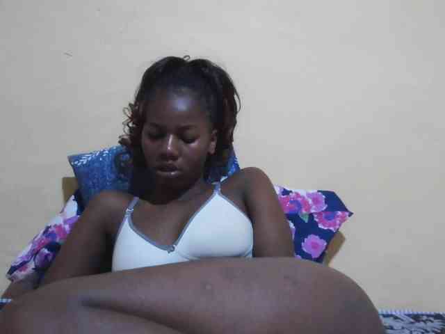 Sexyqueen2 webcam