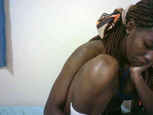 Sexyqueen2 webcam