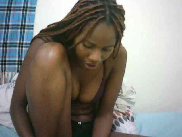 Sexyqueen2 webcam
