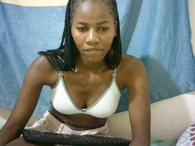 Sexyqueen2 webcam