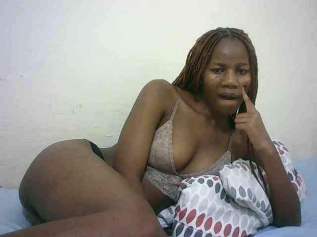 Sexyqueen2 webcam