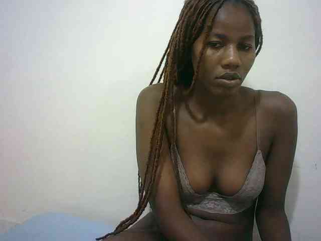 Sexyqueen2 webcam