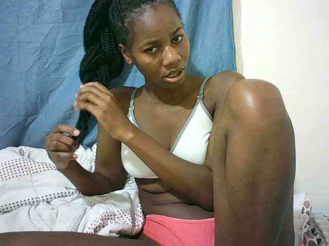 Sexyqueen2 webcam