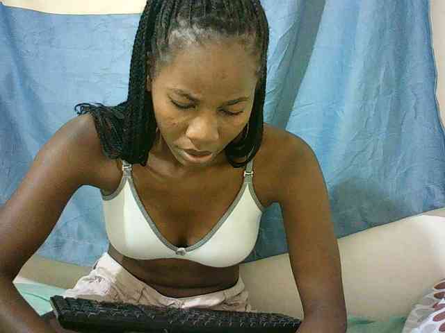 Sexyqueen2 webcam