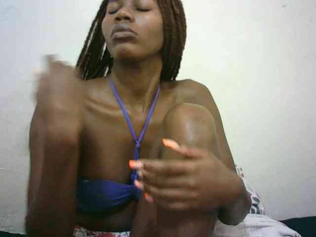 Sexyqueen2 webcam