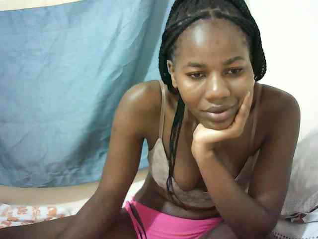 Sexyqueen2 webcam