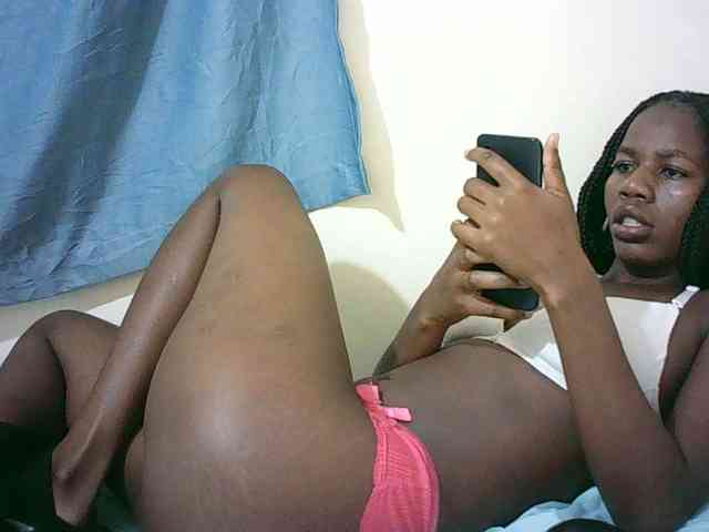 Sexyqueen2 webcam
