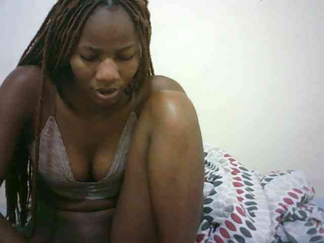 Sexyqueen2 webcam