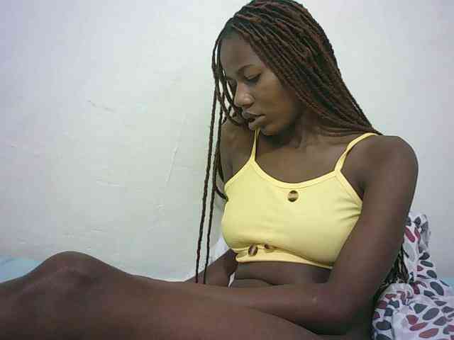 Sexyqueen2 webcam