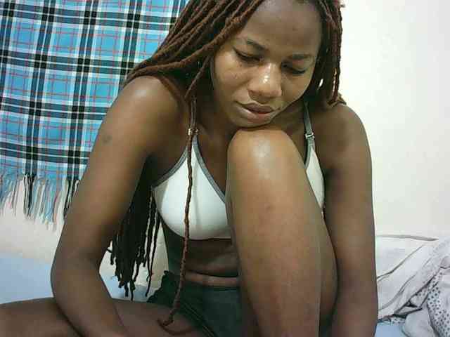 Sexyqueen2 webcam