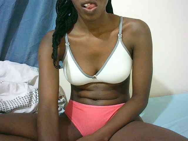 Sexyqueen2 webcam