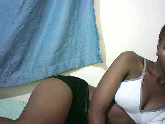 Sexyqueen2 webcam