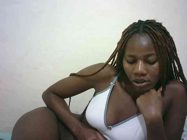 Sexyqueen2 webcam
