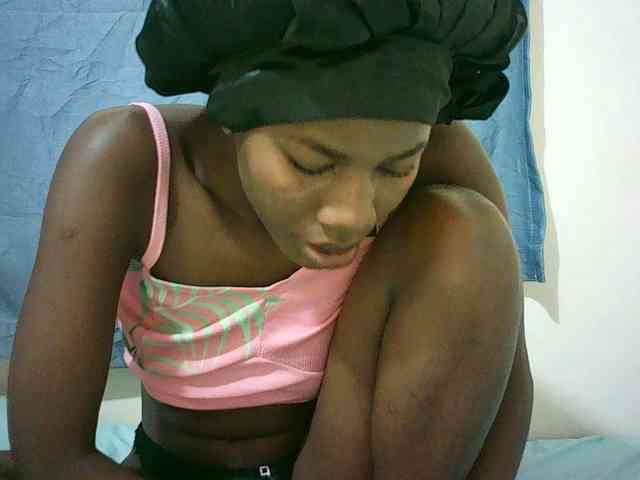 Sexyqueen2 webcam