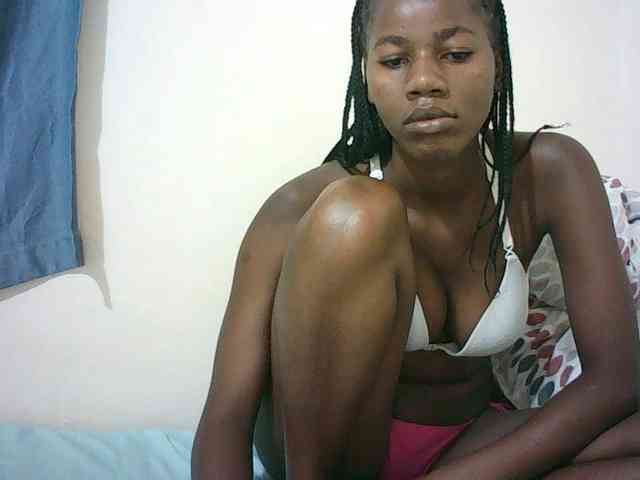 Sexyqueen2 webcam