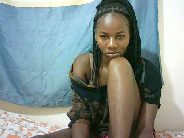 Sexyqueen2 webcam
