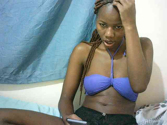 Sexyqueen2 webcam