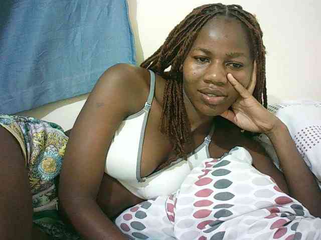 Sexyqueen2 webcam