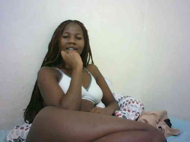 Sexyqueen2 webcam
