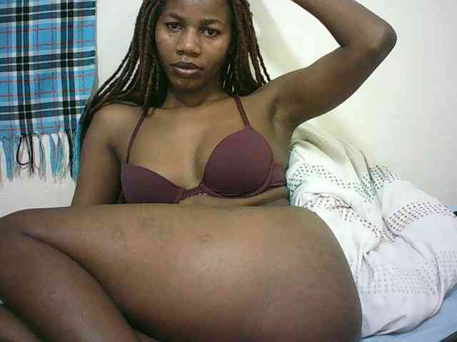 Sexyqueen2 webcam
