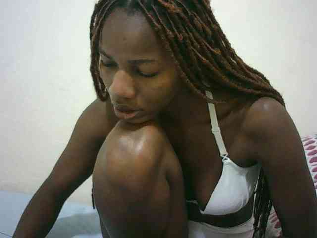 Sexyqueen2 webcam
