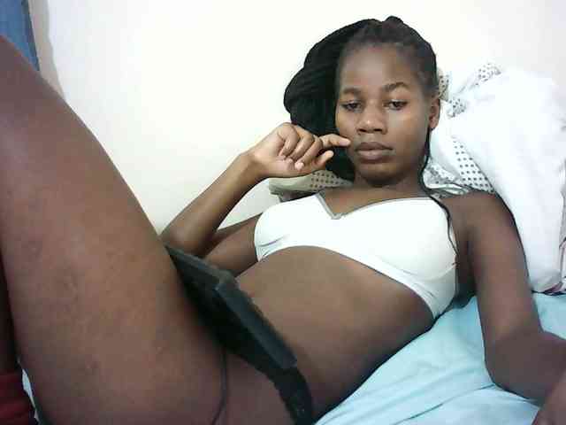 Sexyqueen2 webcam