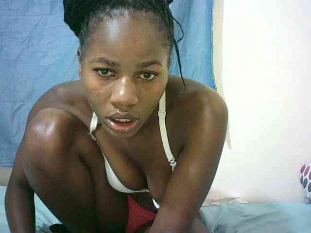 Sexyqueen2 webcam
